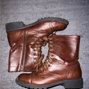 Women’s Brown Leather Boots